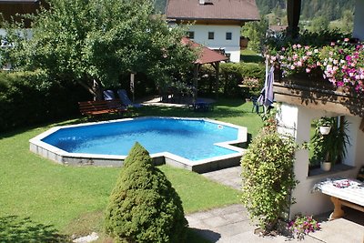 Atractivo apartamento con piscina en el Tirol...