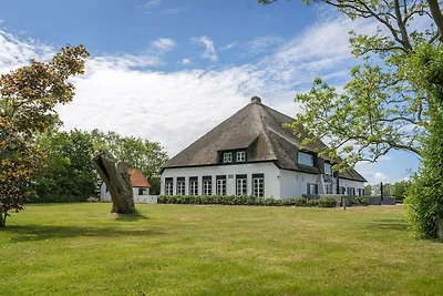 Woonboerderij in De Cocksdorp met tuin