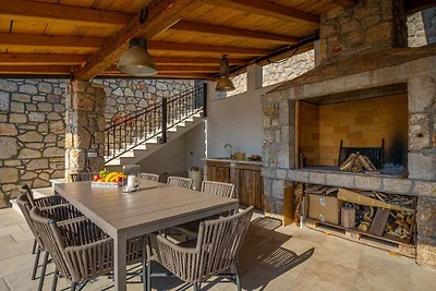 Villa in Crikvenica mit Schwimmbecken