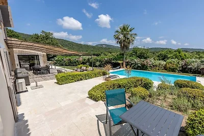 Vakantiehuis in Grimaud met zwembad