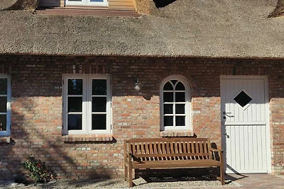 Ferienhaus in Pellworm mit Schwimmbecken