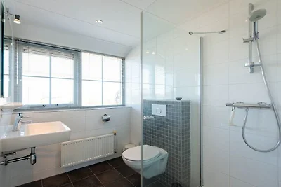 Ferienwohnung in Buren mit Schwimmbecken