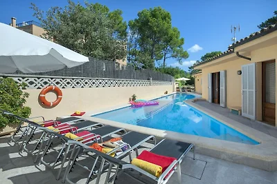 Villa in Pollensa mit Schwimmbecken