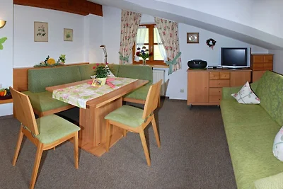Appartement in Riezlern met zwembad