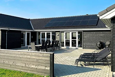 26 Personen Ferienhaus in Grenaa