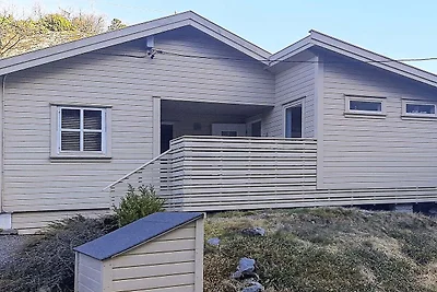8 Personen Ferienhaus in lyngdal-By Traum