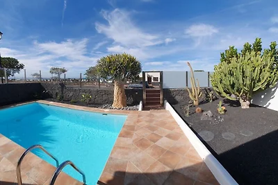 Villa a Playa Blanca con piscina