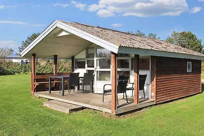 Hübsche Hütte im Campingresort