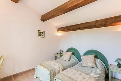 Apartment im Schloss in der Provence mit pool