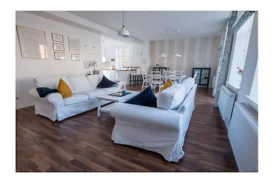 Ferienwohnung mit 2 Schlafzimmer