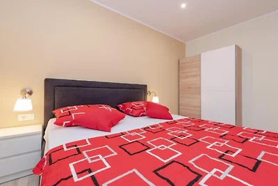 Bračić Premium Apartments with Outdoor Pool a...