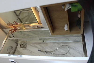 The Seaborn Residence - Two Bedroom Floating...
