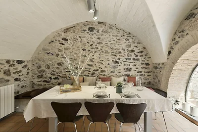 Herrenhaus in Garriguella mit privatem Pool