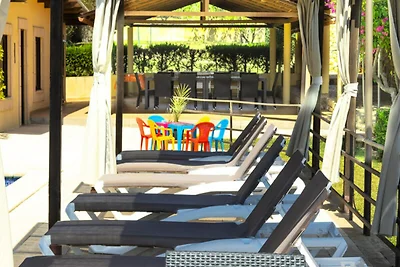 Villa in Llubà mit Pool und Tennisplatz