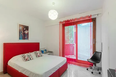 Elegantes Ferienhaus mit Pool