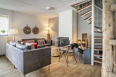 Geräumiges Ferienhaus mit Kamin auf Texel