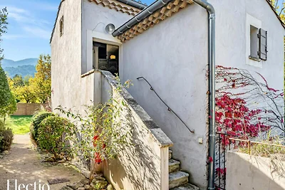 Appartamento a Oppède con piscina riscaldata