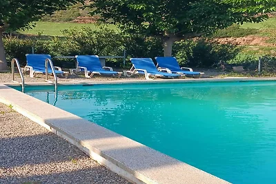 Belvilla by OYO Mas Set Rengs