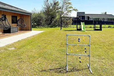 10 person holiday home in Vinderup-By Traum