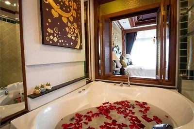 Elegantes King-Refugium |Privater Balkon...