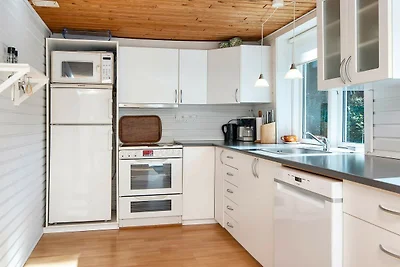 6 person holiday home in Glesborg-By Traum