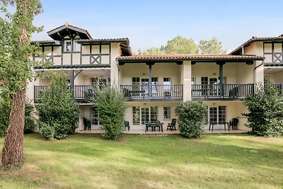 Schilderachtig appartement in Oud Aquitaine v...