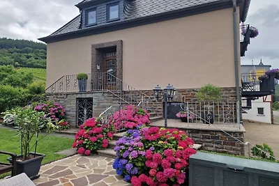 Am Weingarten 2