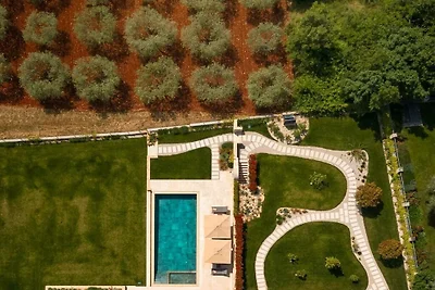 Villa Olive View