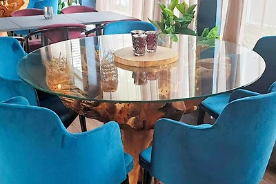 Schönes Hotelzimmer mit kostenlosem Frühstück