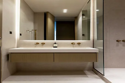 Luxuswohnung -2 Schlafzimmer/6 Personen- Made...