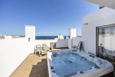 Appartamento a Burgau con Jacuzzi Privata