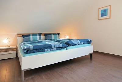 Moderno appartamento vicino al lago a Eslarn