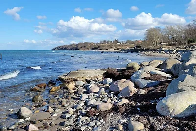 6 Personen Ferienhaus in Gilleleje-By Traum