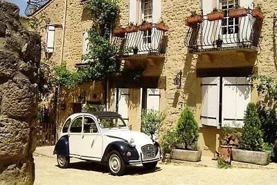 Villa in der Dordogne mit 3 Swimmingpools