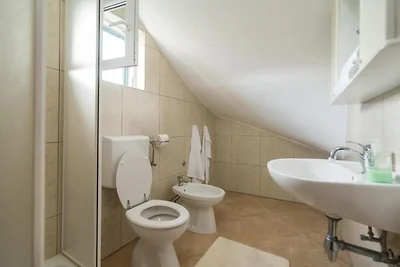 Apartment Marcela - Deluxe Two Bedroom Apartm...