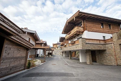 Luxe chalet met 4 badkamers, vlakbij een...