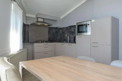 Neu gestalteter Bungalow in Domburg