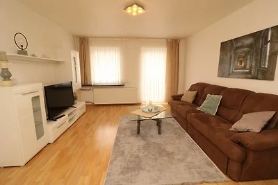 Zentrales Apartment in Messenähe