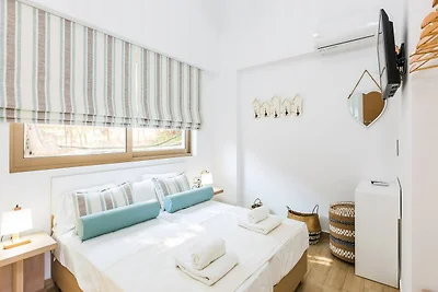 Moderne Villa mit privatem Pool