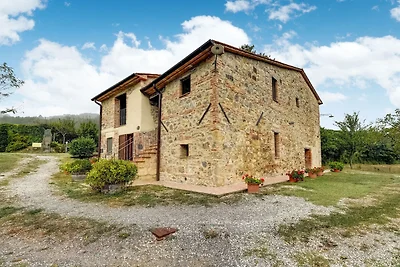 Moderne Villa in Radicofani mit Pool
