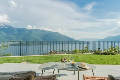Villa in Vercana (CO) met wifi