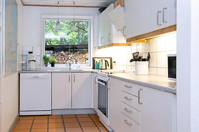 6 person holiday home in Glesborg