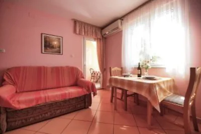 Apartment Stefani - one bedroom apartment wit...