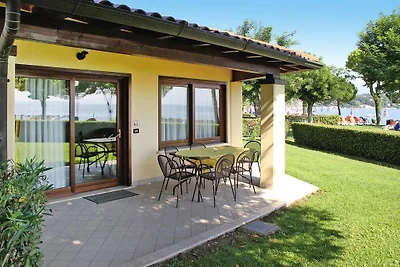 Front Lake Resort Le Corti del Lago, Padenghe