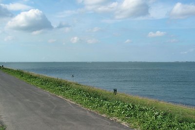 Mooi vakantiehuis met sauna dichtbij strand