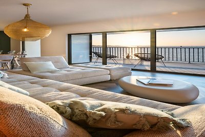 Luxe duplex met prachtig uitzicht op zee