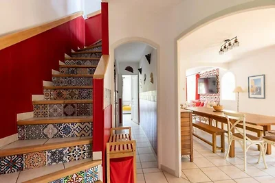 Haus in Pernes-les-Fontaines mit Pool