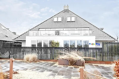 Ferienhaus in Seenähe in Offingawier