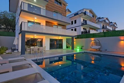 Villa in Fethiye met zwembad