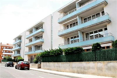 Appartement in Estartit met privégarage